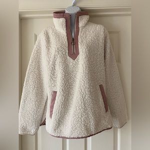Abercrombie half zip Sherpa pull over. Cream and mauve